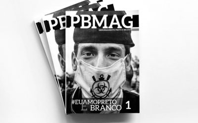 Uma revista de fotografia 100% preto e branco.